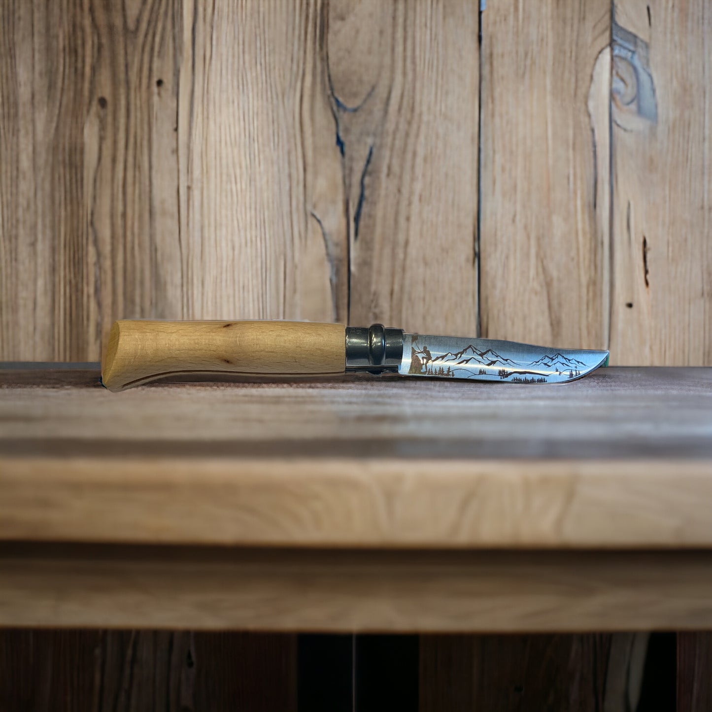 Opinel série limitée lame Escalade