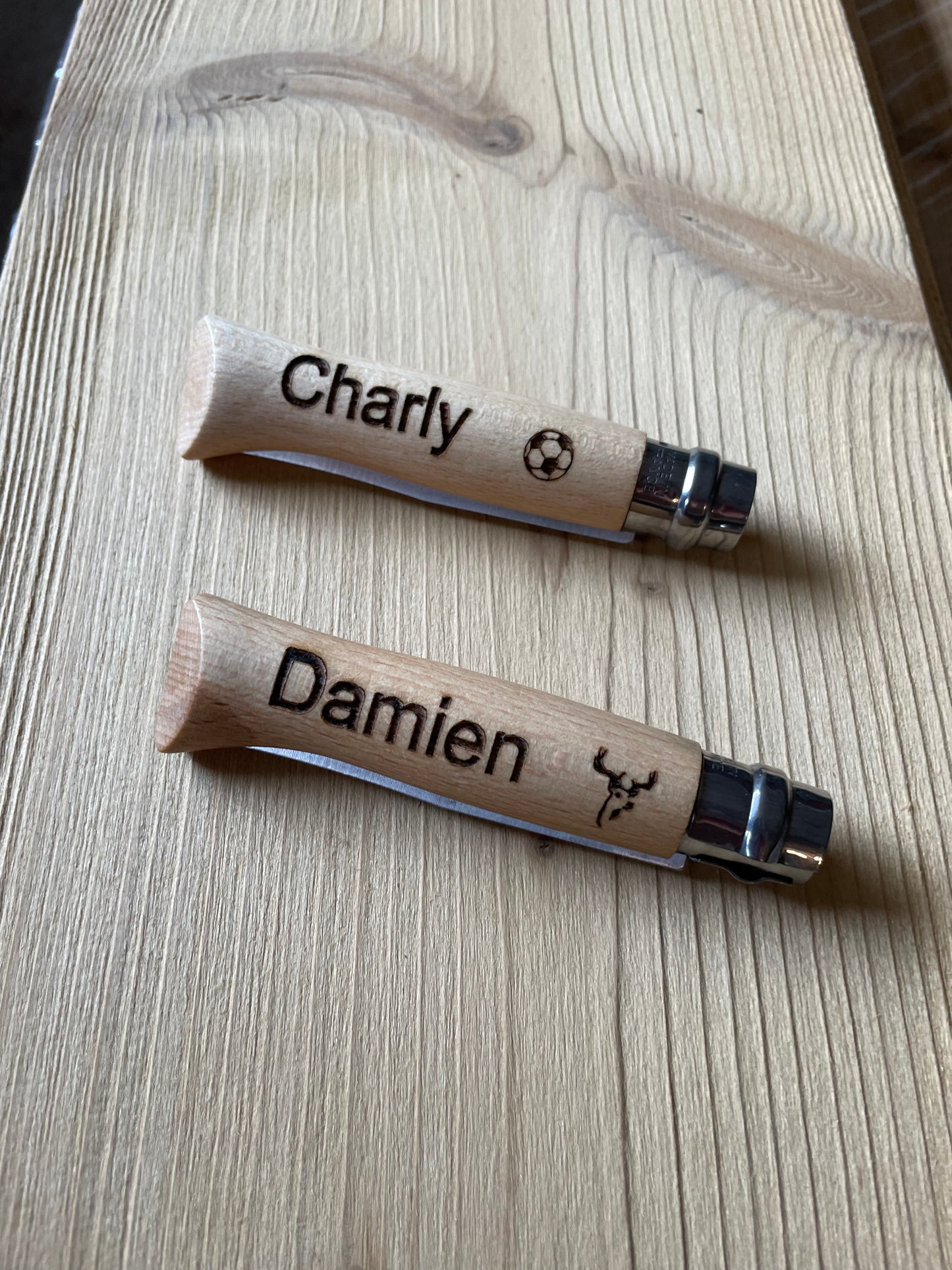 Opinel gravé