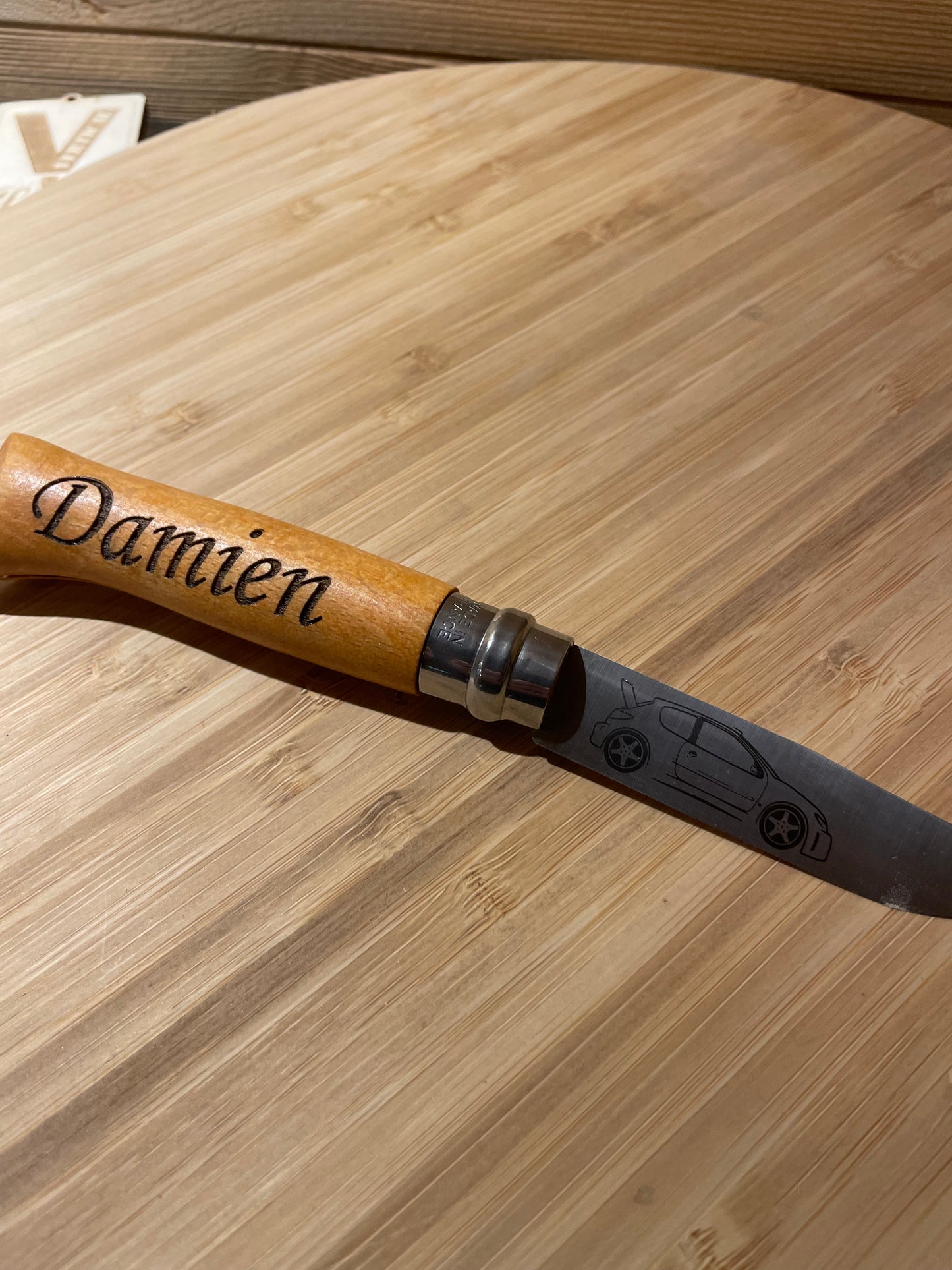 Opinel gravé